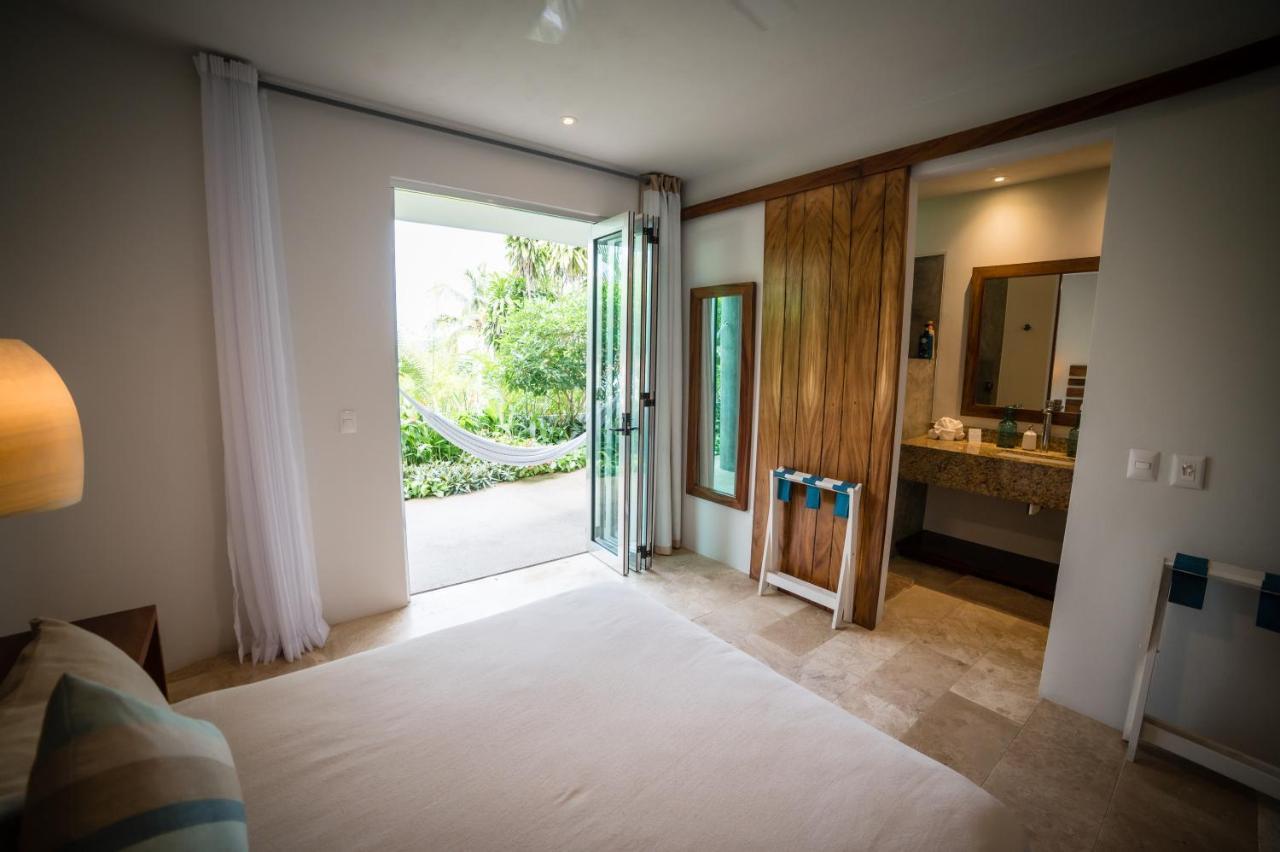 Anjali Casa Divina Hotel ซายูลิตา ภายนอก รูปภาพ