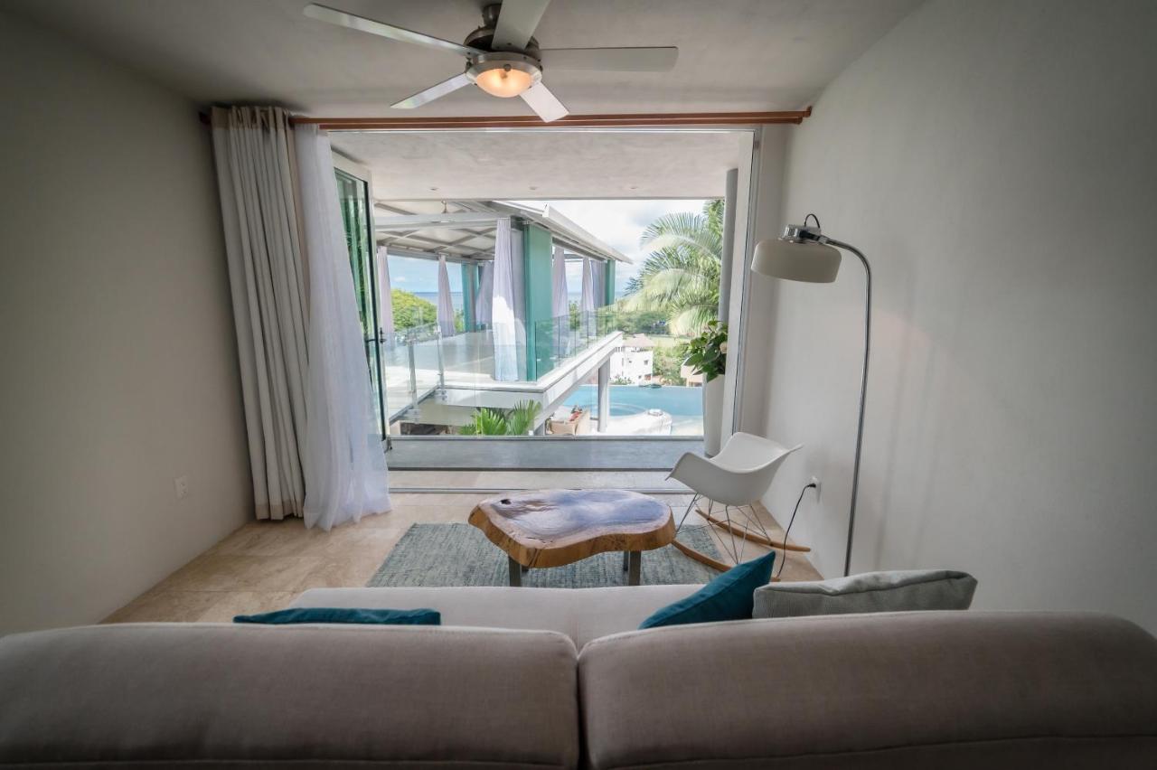 Anjali Casa Divina Hotel ซายูลิตา ภายนอก รูปภาพ