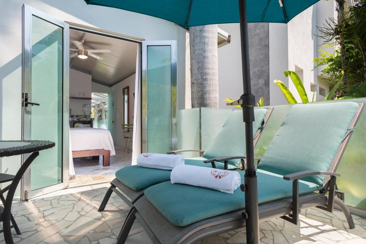 Anjali Casa Divina Hotel ซายูลิตา ภายนอก รูปภาพ