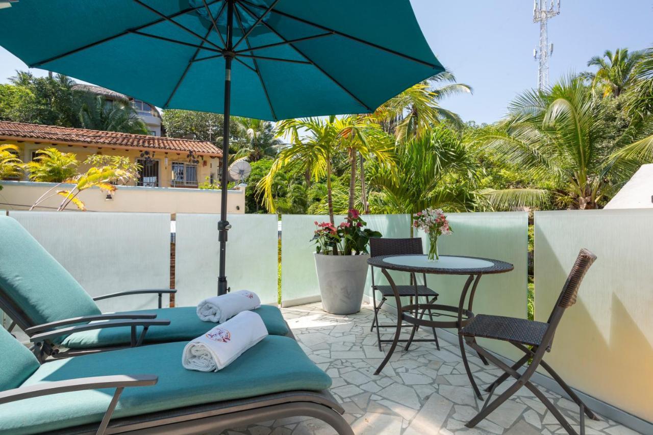 Anjali Casa Divina Hotel ซายูลิตา ภายนอก รูปภาพ