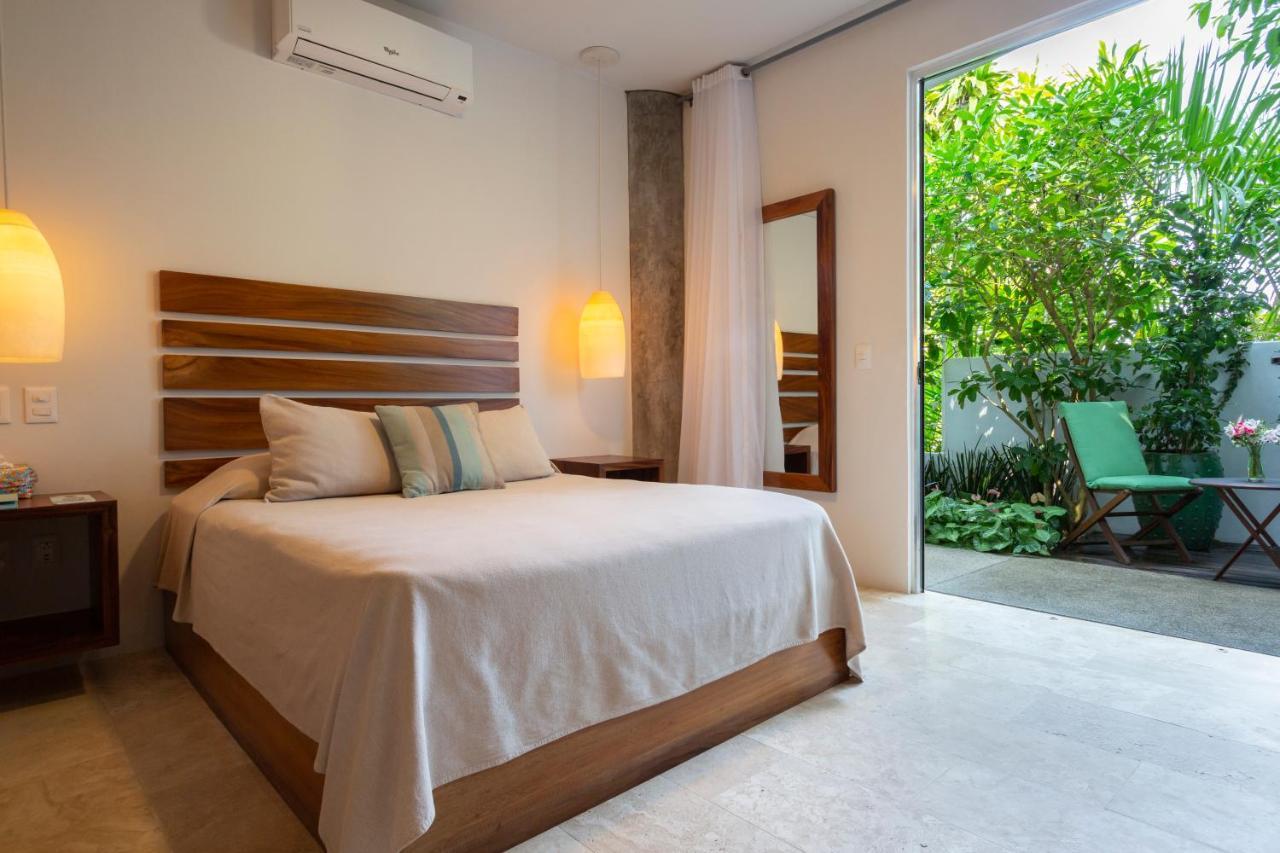 Anjali Casa Divina Hotel ซายูลิตา ภายนอก รูปภาพ