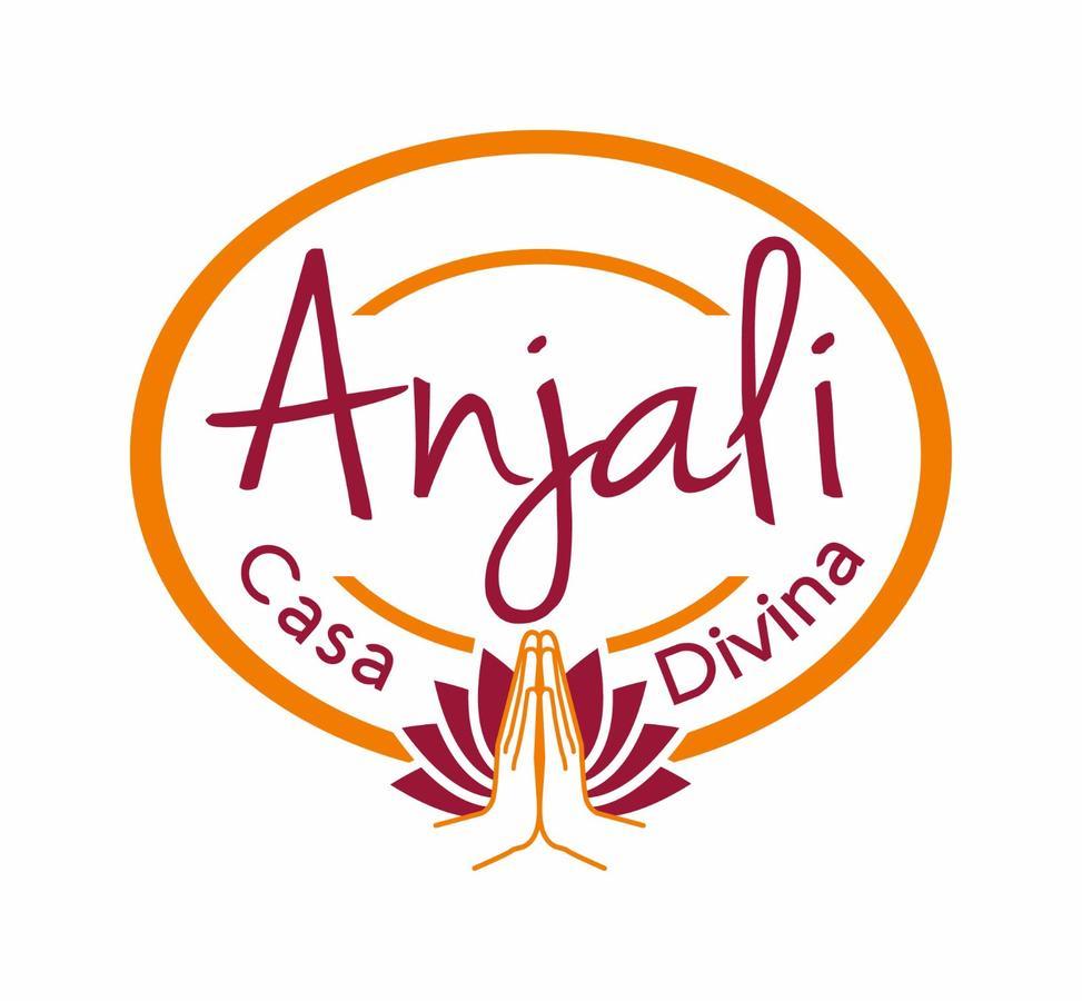 Anjali Casa Divina Hotel ซายูลิตา ภายนอก รูปภาพ