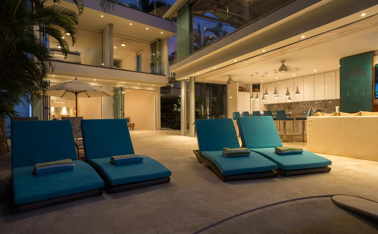 Anjali Casa Divina Hotel ซายูลิตา ภายนอก รูปภาพ